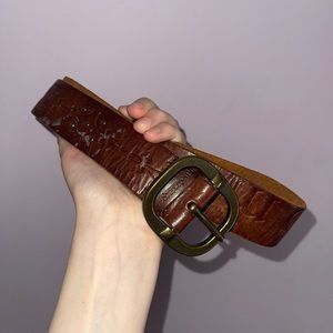 Brown Abercrombie belt